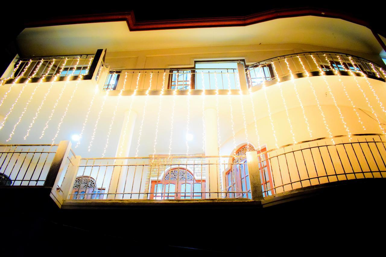 Unique View Kandy Extérieur photo